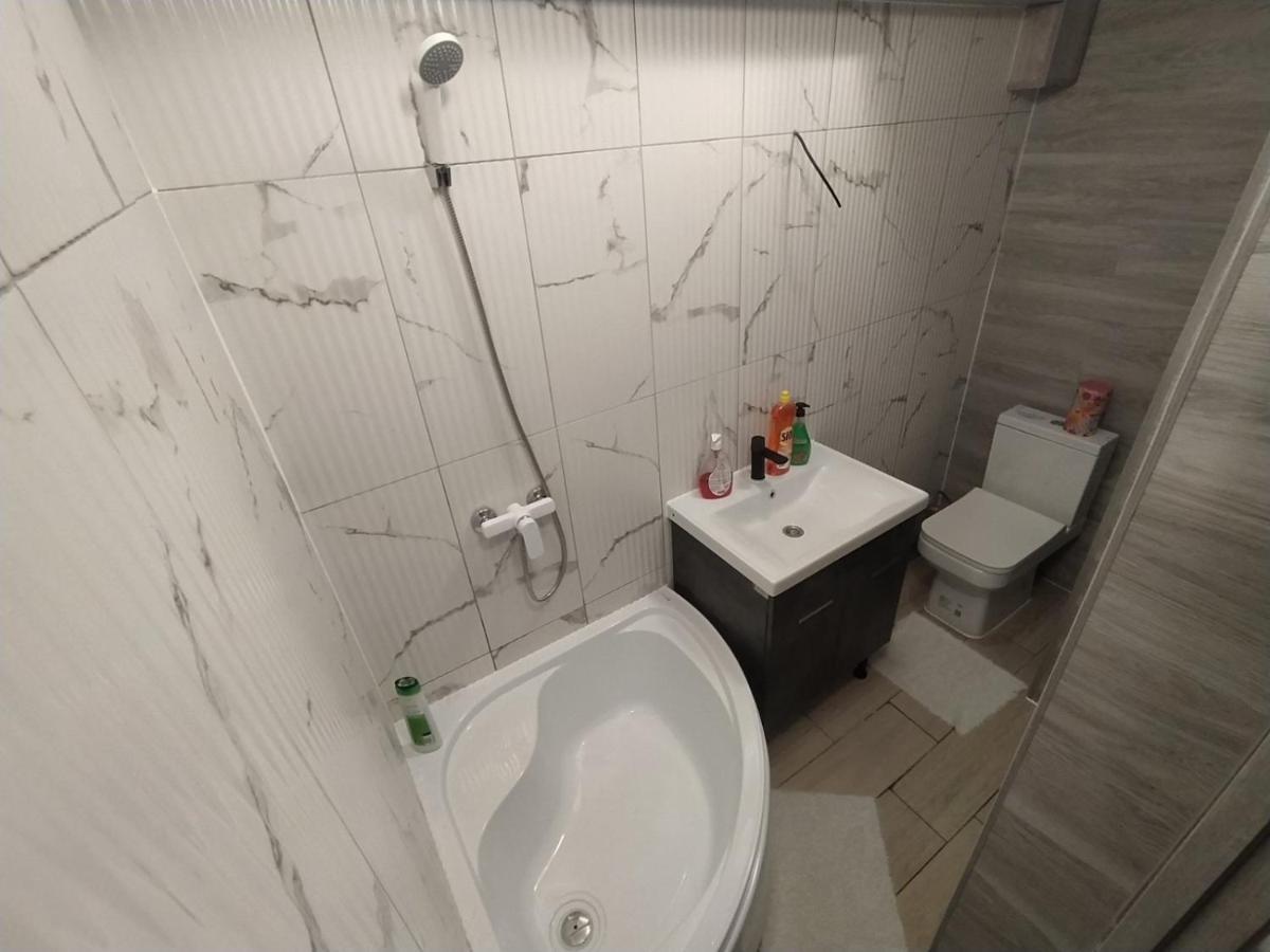 Штефан64 Apartment Chisinau Bagian luar foto