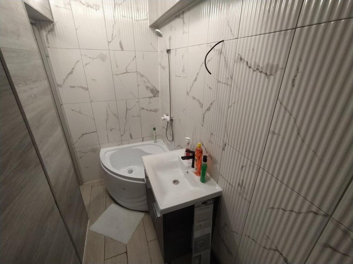 Штефан64 Apartment Chisinau Bagian luar foto