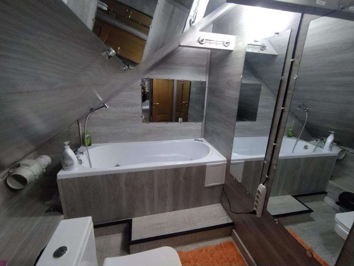 Штефан64 Apartment Chisinau Bagian luar foto